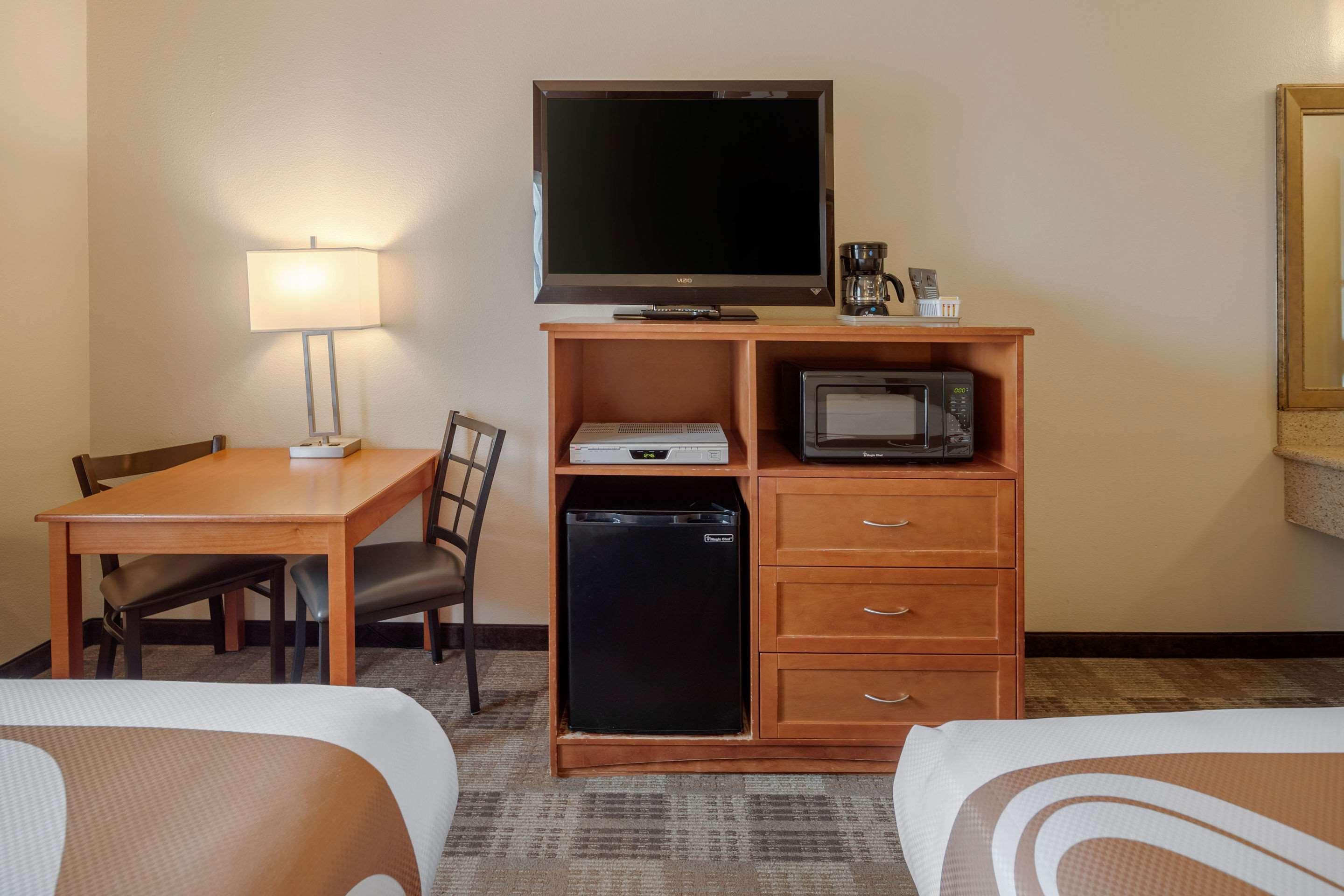 Quality Inn Кенай Екстериор снимка