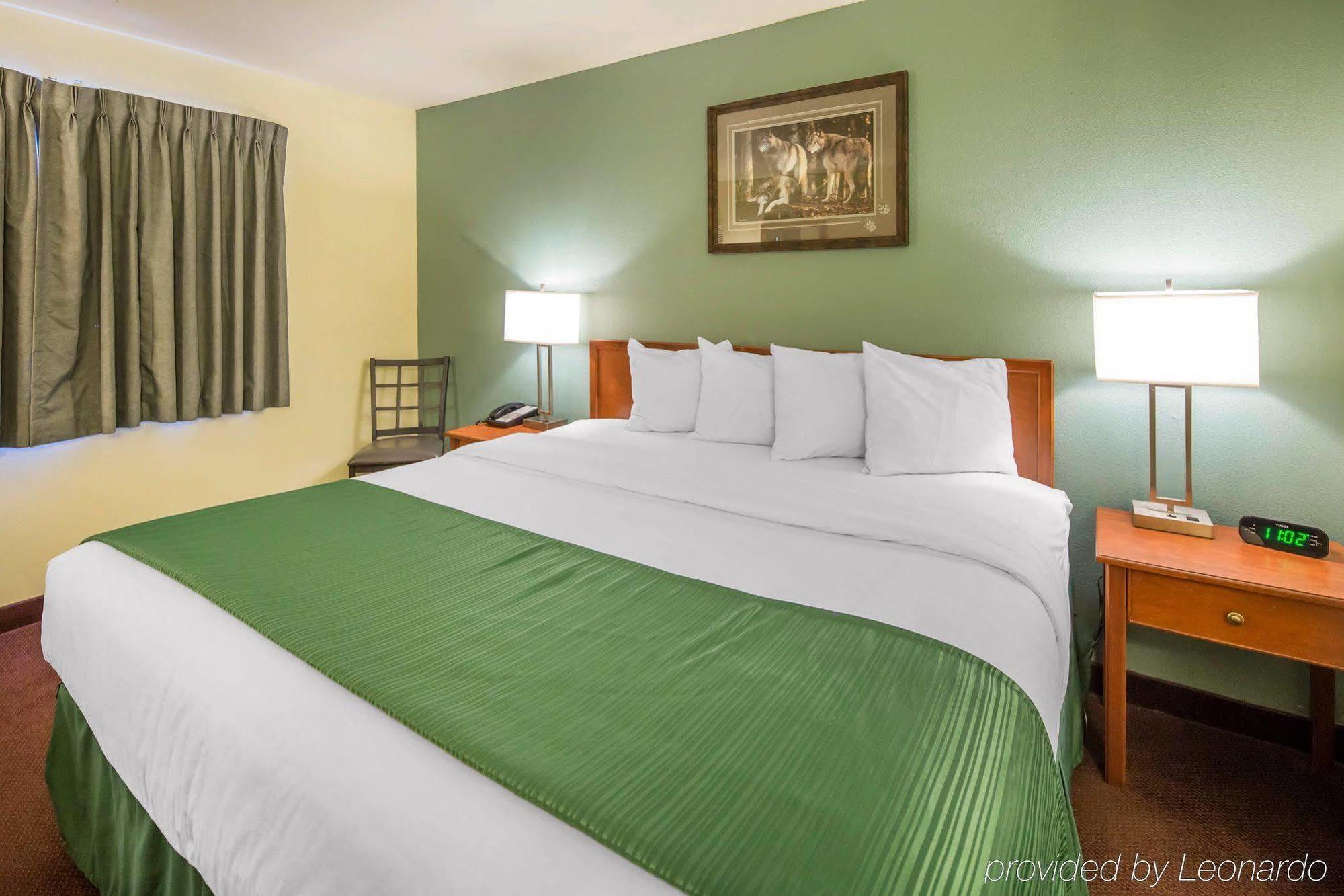 Quality Inn Кенай Екстериор снимка
