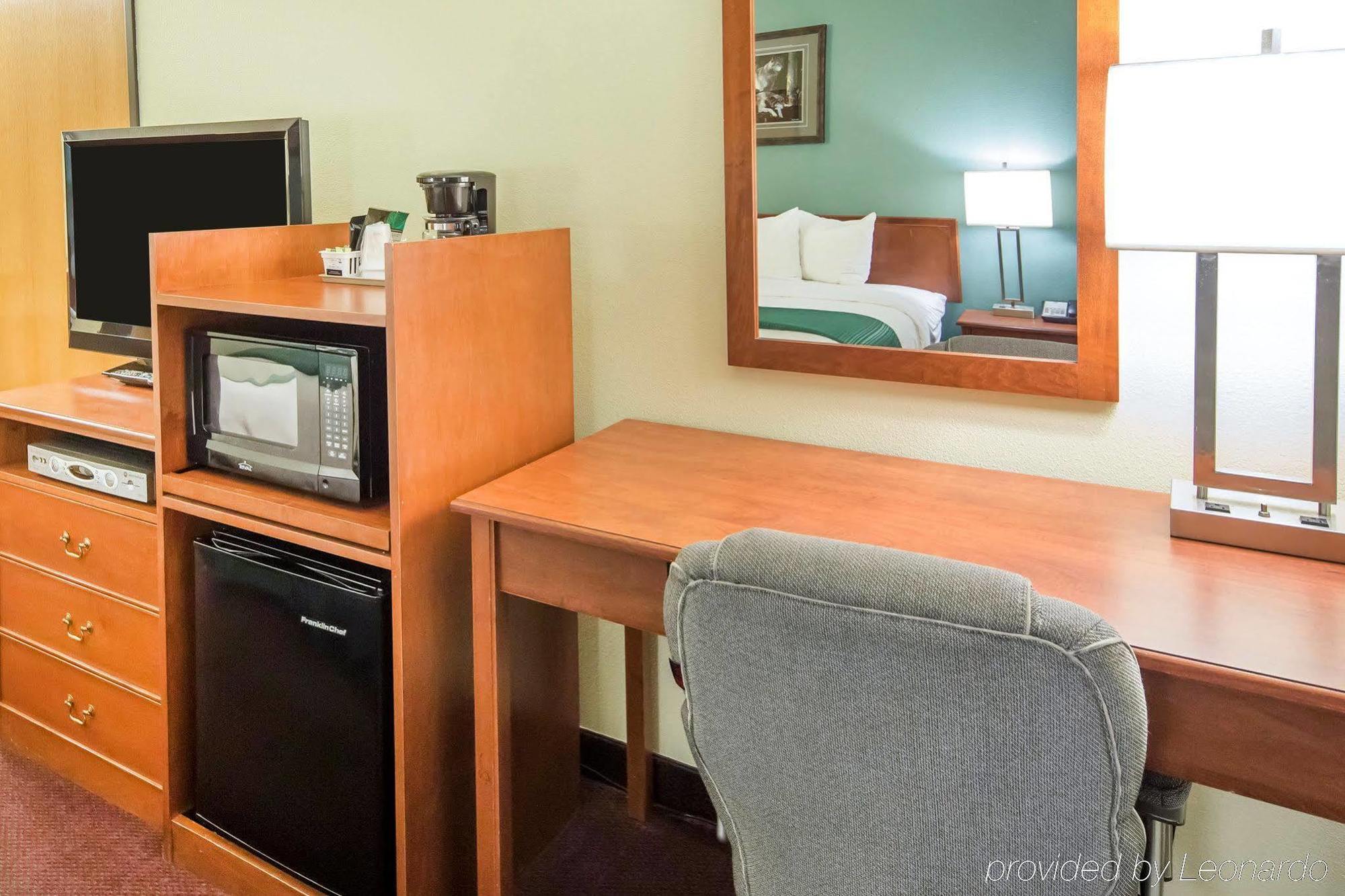 Quality Inn Кенай Екстериор снимка